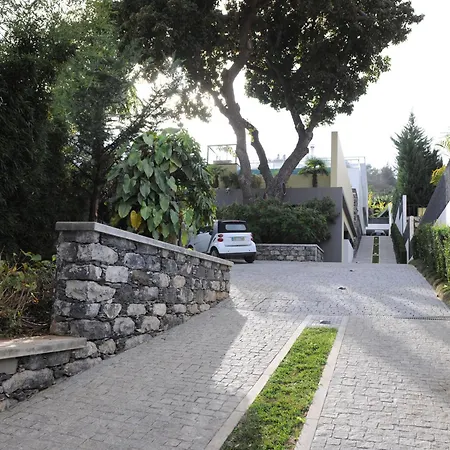 Modern With Kitchen & Secure Parking In Appartement