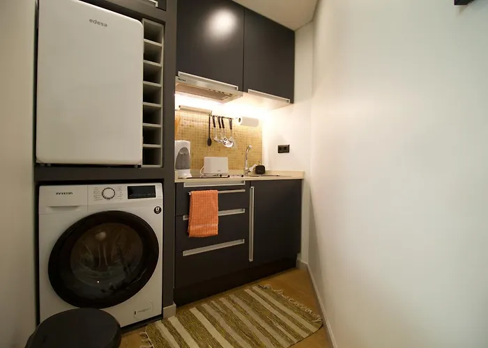 Modern With Kitchen & Secure Parking In *