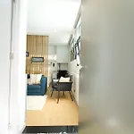 Apartamento Modern With Kitchen & Secure Parking In Funchal (Madeira)